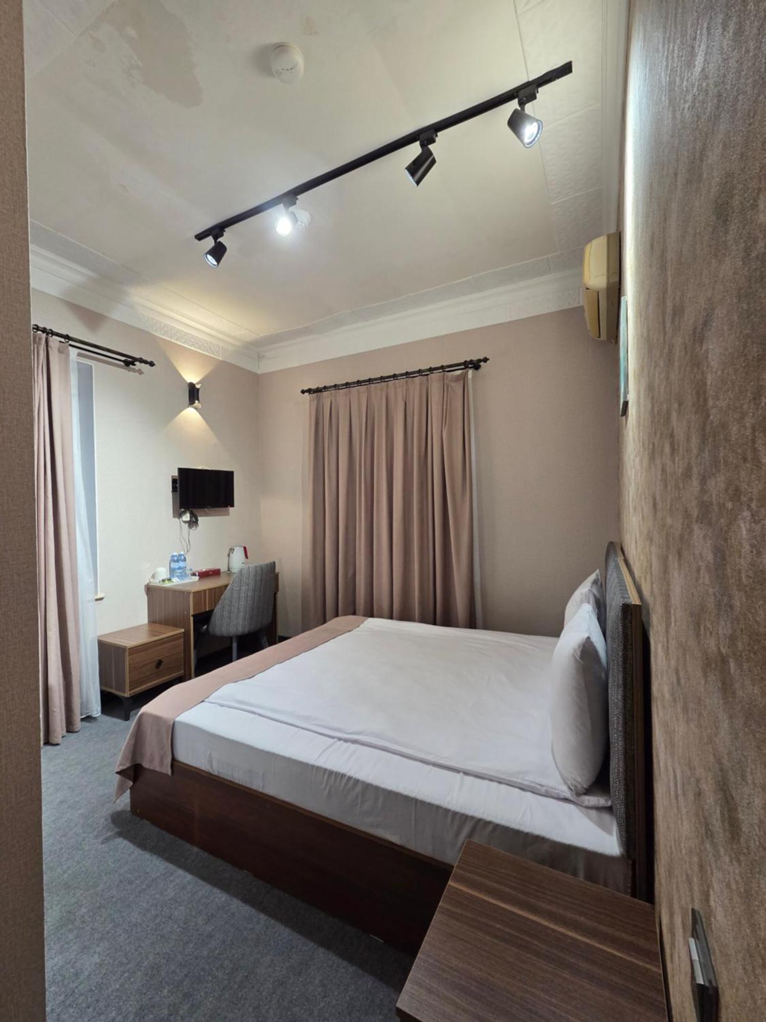 Chambers Old City Hotel Баку Екстер'єр фото